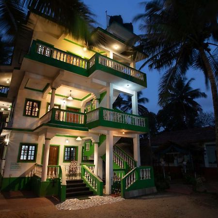 Апартаменты Casa Margarida Калангут Экстерьер фото