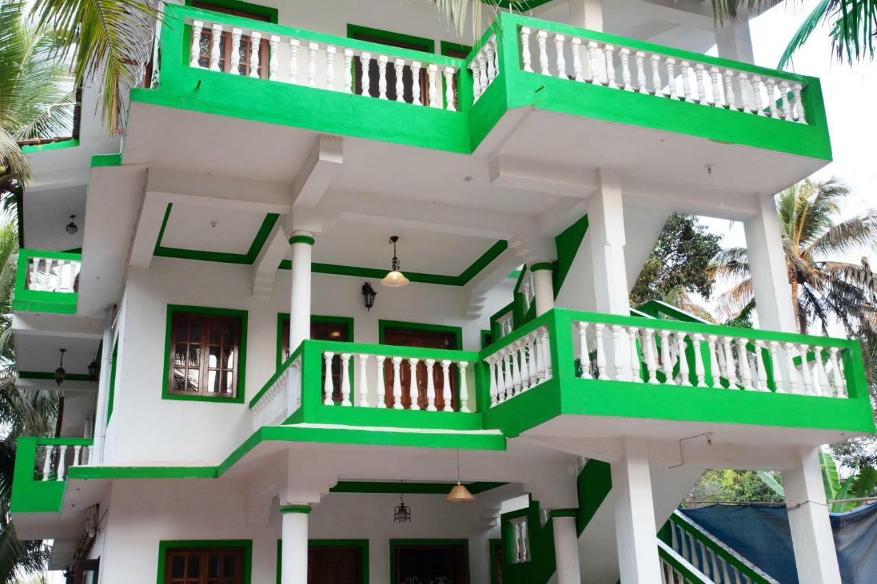 Апартаменты Casa Margarida Калангут Экстерьер фото